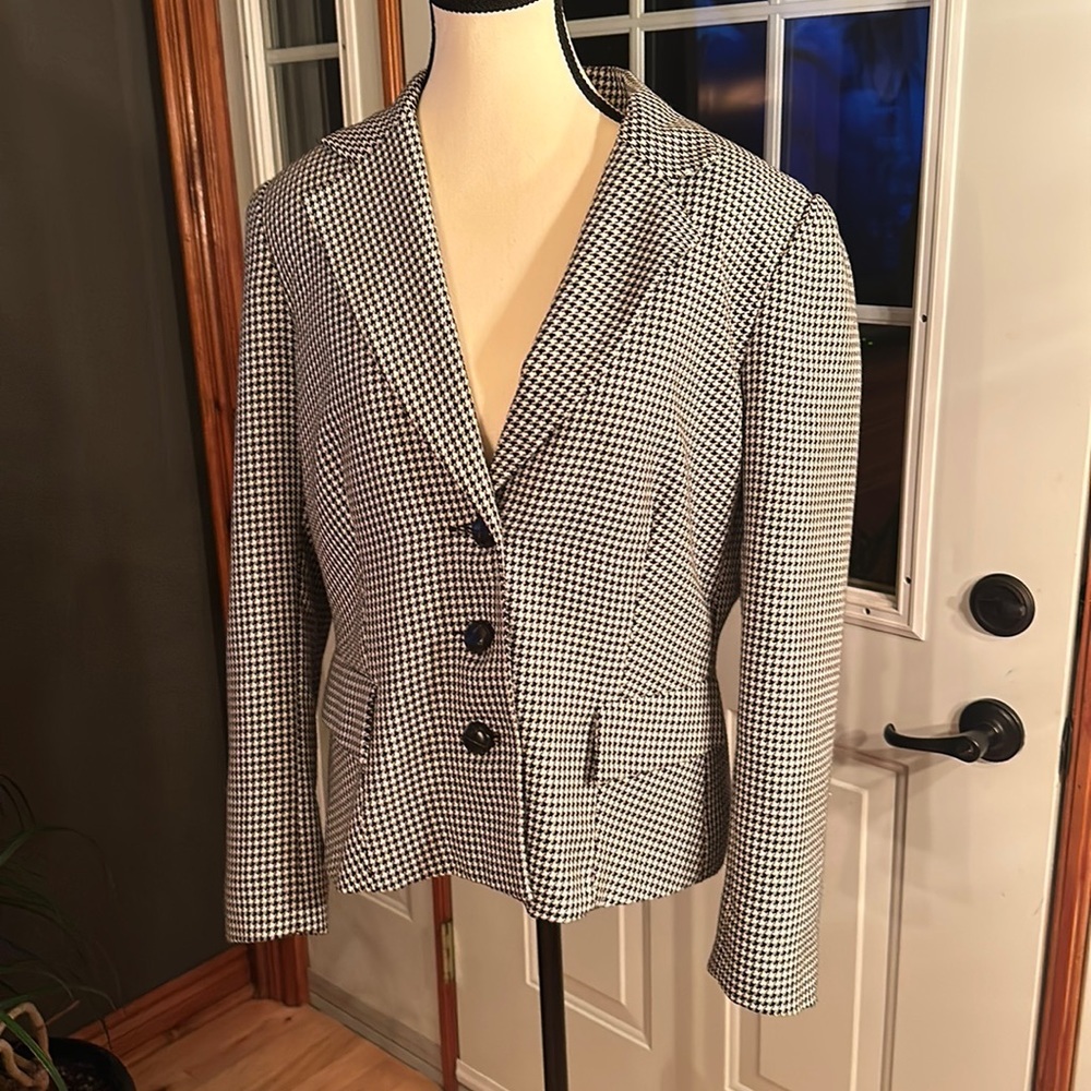 Sport Collection Houndstooth Blazer